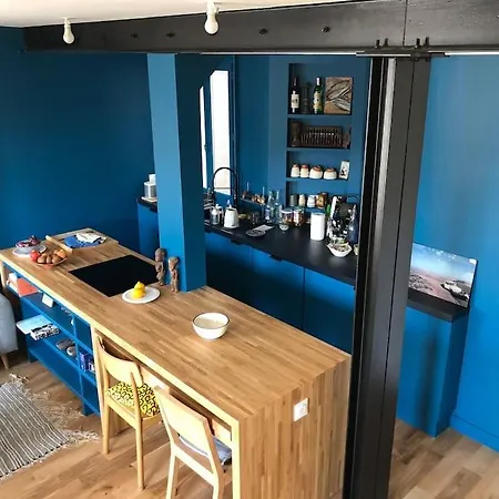 Duplex Refait A Neuf Calme Et Lumineux * Paris